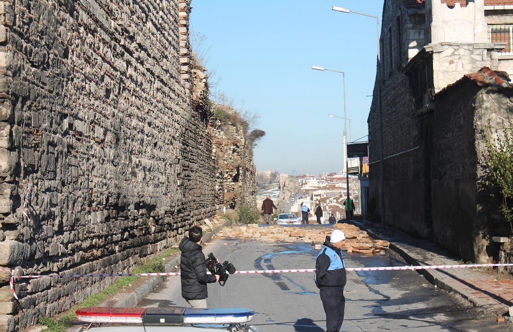 Surlarda çökme meydana geldi