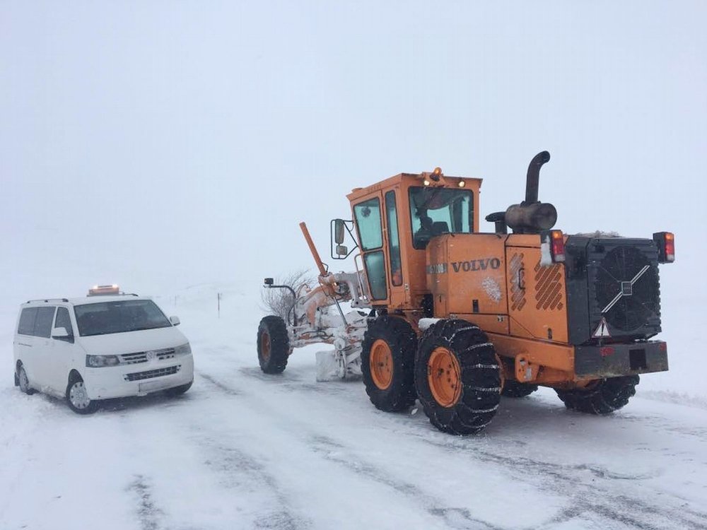 19 köy yolu hava şartları nedeniyle ulaşıma kapandı