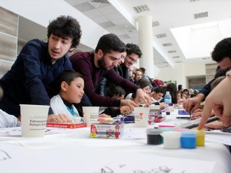 Hayallerindeki "engelsiz dünyayı" resmettiler