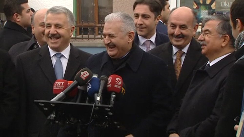 "Onun karneyi ben vereceğim, daha doldurmadım"