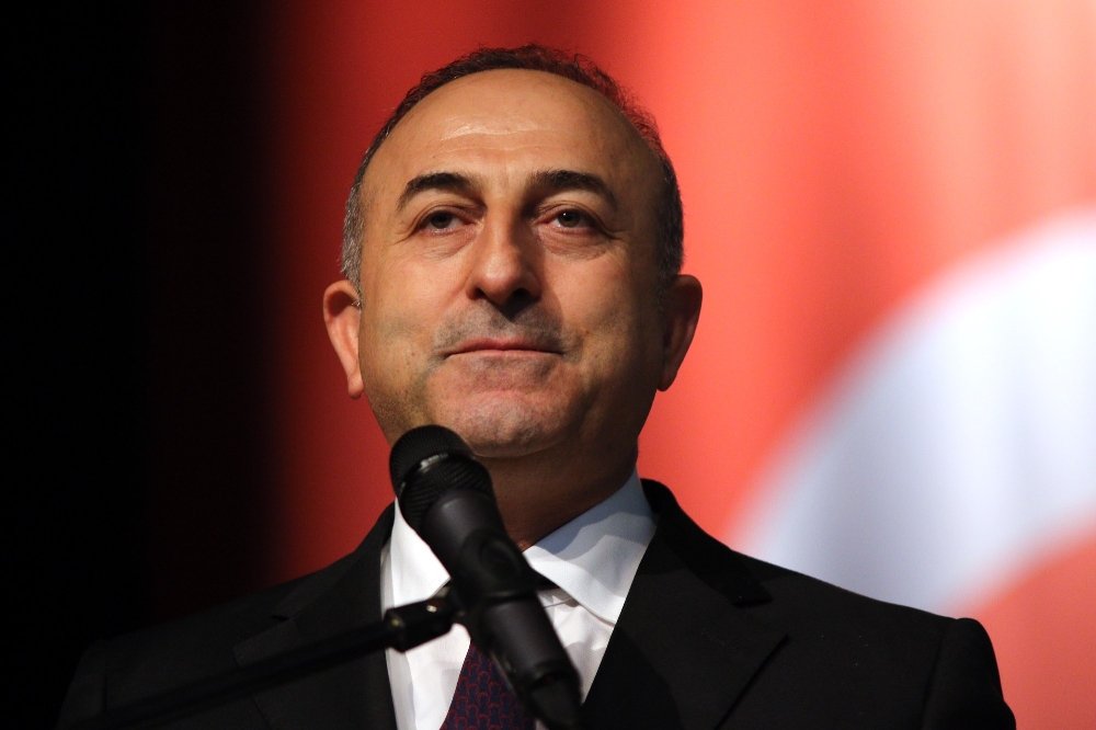 Dışişleri Bakanı Çavuşoğlu’nun telefon trafiği yoğun