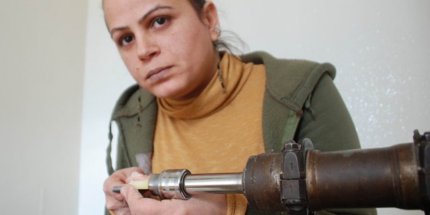 Kadın tespih ustası erkeklerin tahtını sallıyor