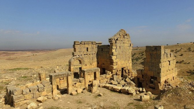 Zerzevan Kalesi'nde çalışmalar 3'üncü dönemi geride bıraktı