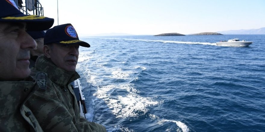 Yunanistan ile Türkiye arasında yaşanan Kardak krizi