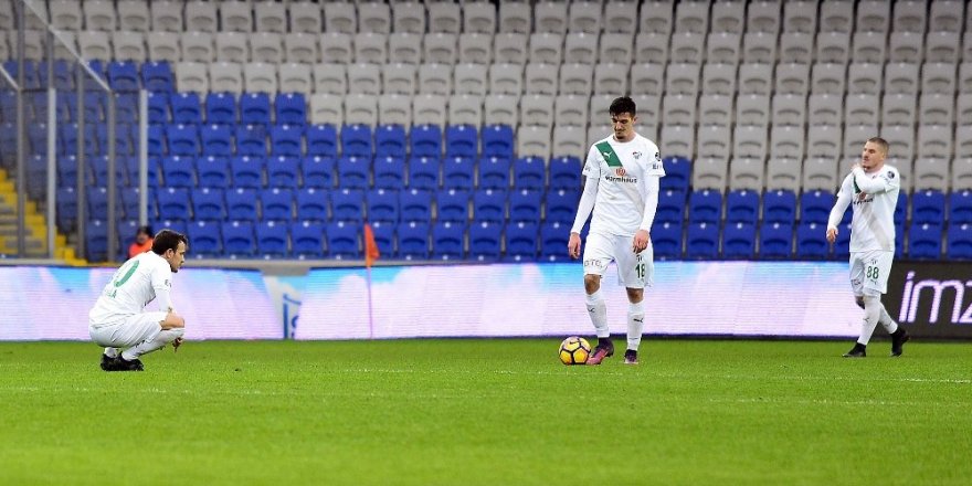 Timsah çöküşe geçti