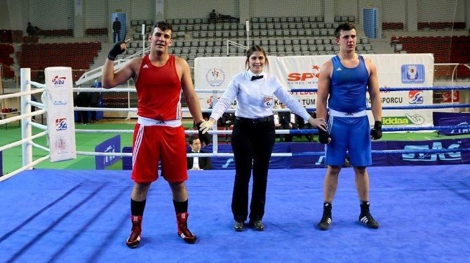 Türkiye Genç Erkekler Boks Şampiyonu Kahramanmaraşlı Kuzu oldu