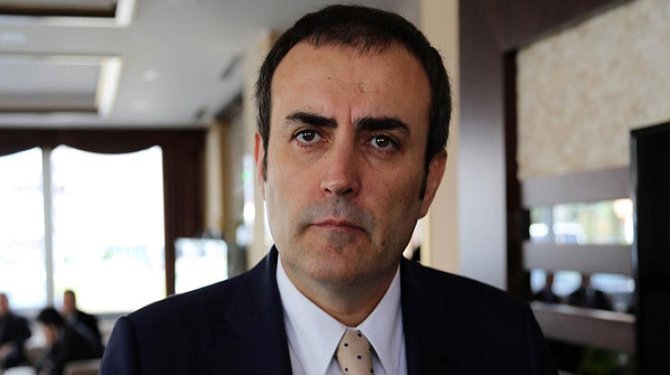 Mahir Ünal Kimdir ?