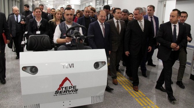 "Yeni Türkiye’nin hastaneleri hep böyle olacak"