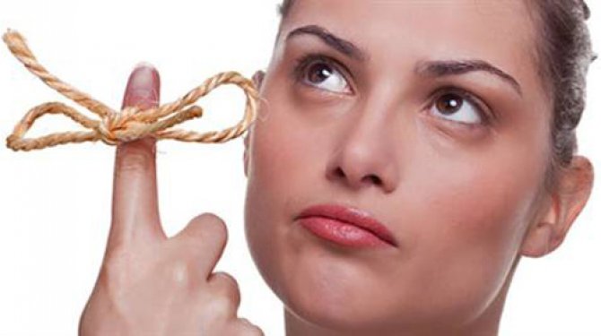 Unutkanlığa karşı meyve salatası ve balık