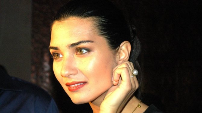 Tuba Büyüküstün o iddiaya ateş püskürdü