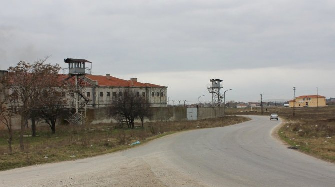 Firar etmek isterken canından oluyordu