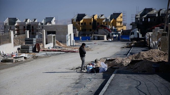Knesset, yasa dışı yerleşim birimleri tasarısını onayladı
