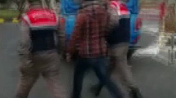 PKK-KCK terör örgütü üyeliğinden aranan bir zanlı yakalandı