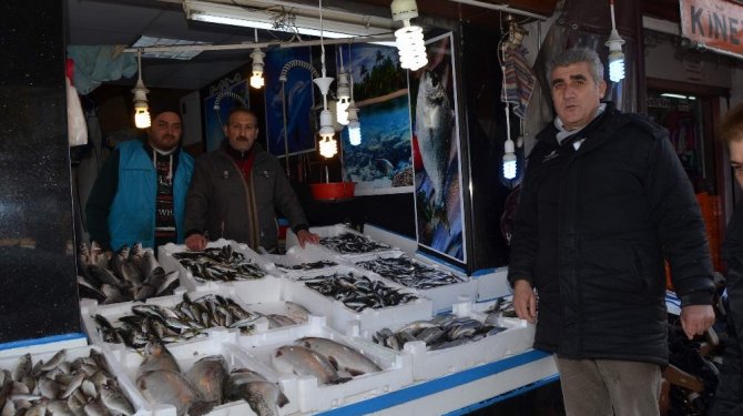 Tam hamsi tuzlama zamanı ama fiyatlar çok yüksek