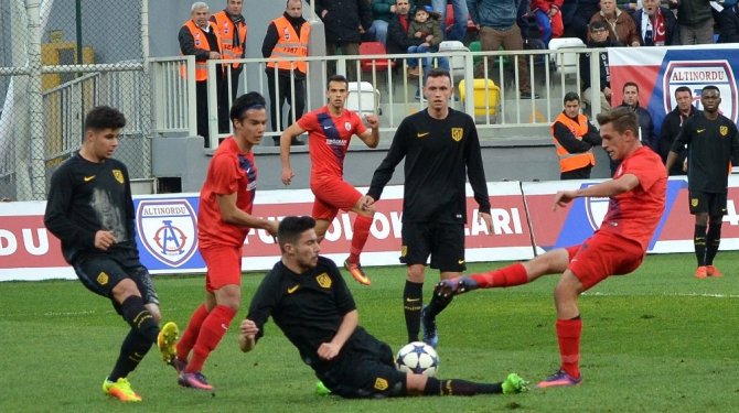 Altınordu Avrupa’ya veda etti