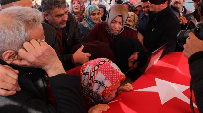 Karabük şehidini son yolculuğuna uğurladı