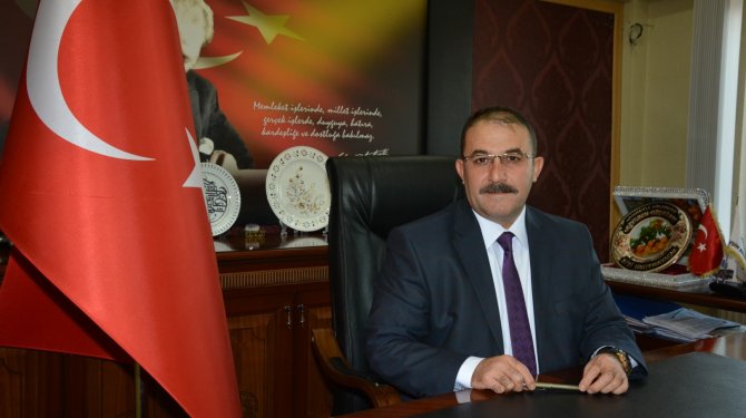 İSLAM ÂLEMİ’NİN MEVLİD KANDİL’İNİ TEBRİK EDERİM”