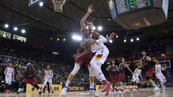 Galatasaray potada Barcelona'yı 69-62 mağlup etti
