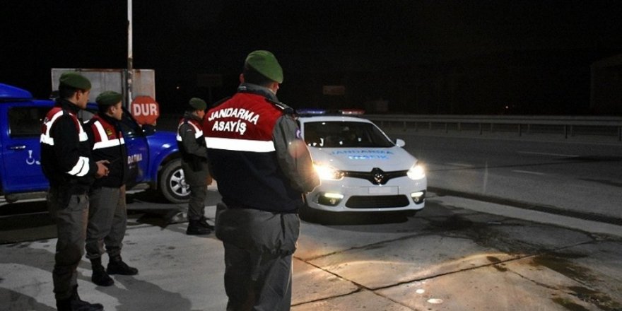 Huzur operasyonu kapsamında bin 327 kişi gözaltına alındı