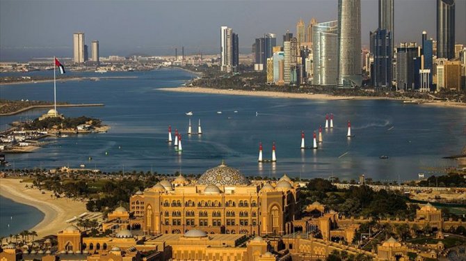 BAE, Türkiye'ye ilişkin seyahat uyarısını kaldırdı