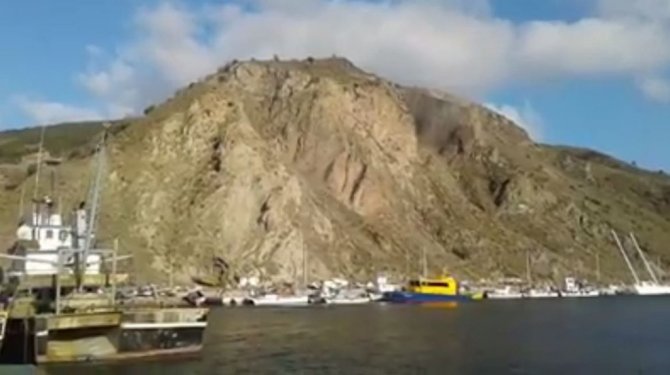 Deprem sonrası toprak kaydı