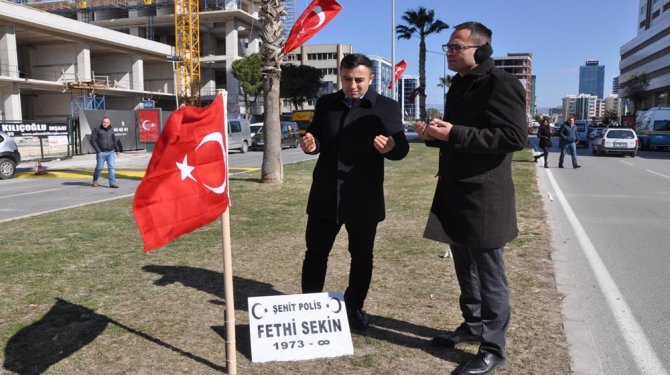 Kahramanın mezar taşı konuldu