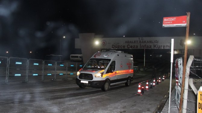 Ceza infaz kurumunda mahkum yangın çıkardı