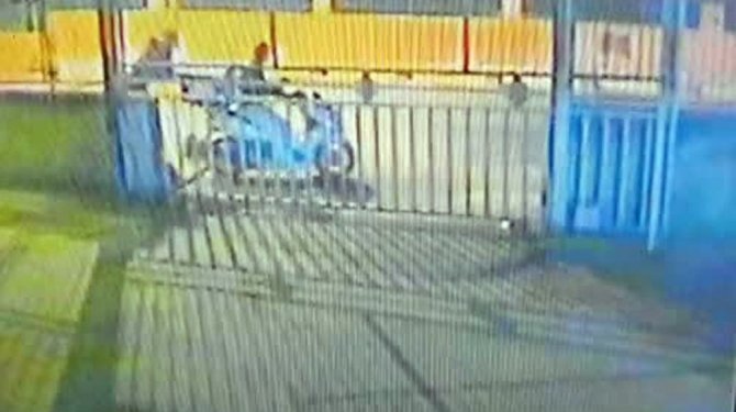 Motosikleti böyle çaldılar