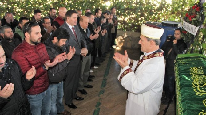 Kahraman Polis Fetih Sekin’in amcası hayatını kaybetti