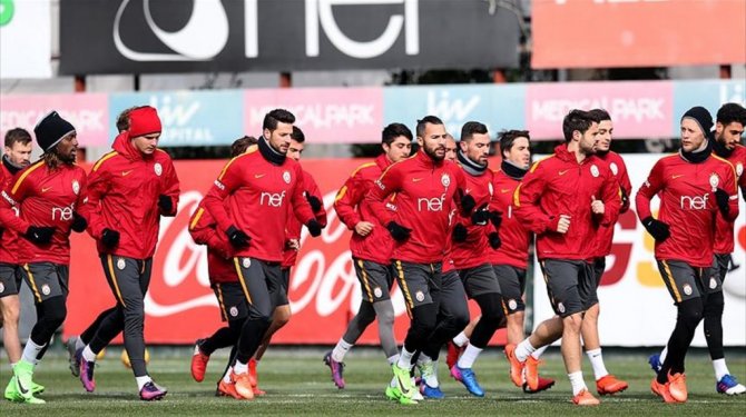 Galatasaray'dan sakat futbolcular açıklaması