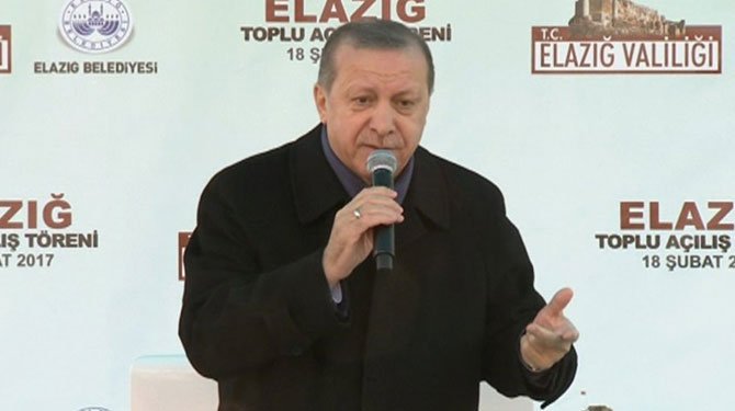 Erdoğan: Bir insanın karakterinde tarafsızlık olur mu?