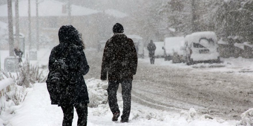 Doğu tam anlamıyla buz tuttu !