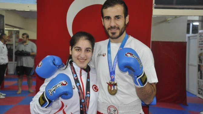 Ağabeyinden etkilendi, 14 madalya kazandı