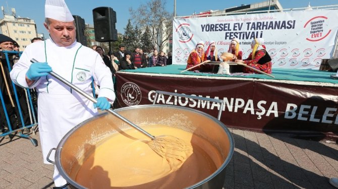 İstanbul'da ''Yöresel Ev Tarhanası Festivali'' düzenlendi