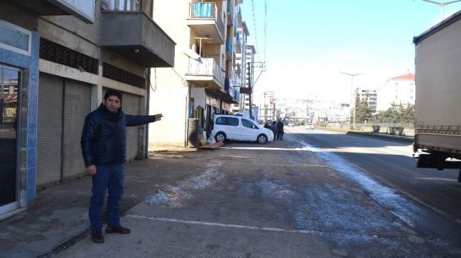 Bu yolda kaza ’geliyorum’ diyor