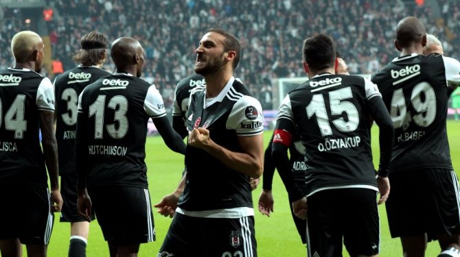 Zirvede tek başına!