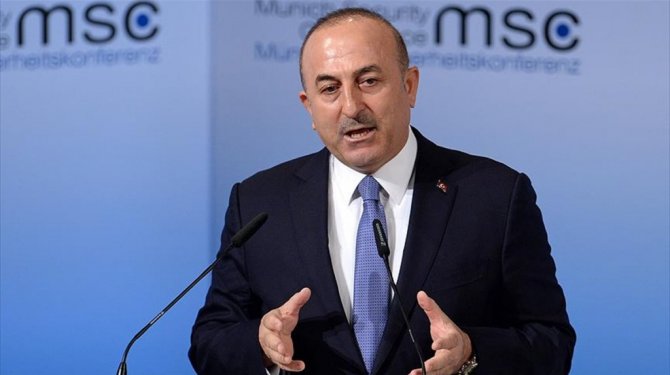 Bakan Çavuşoğlu YPG ile DEAŞ'in alışverişini açıkladı