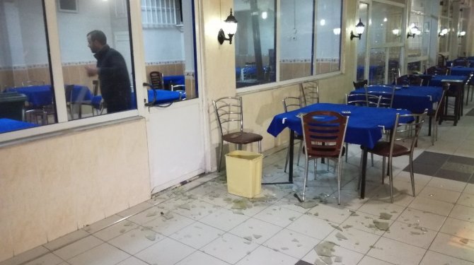 İstanbul’da kahvehaneye silahlı saldırı: 5 yaralı