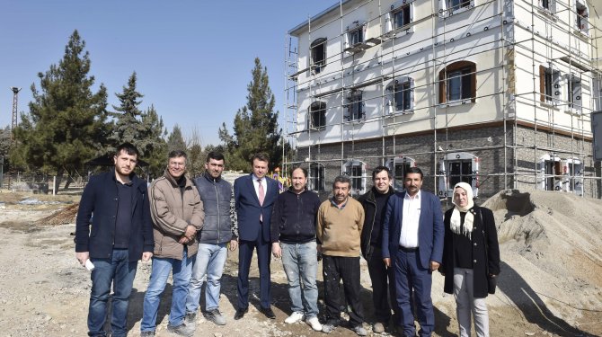 Başkan Erkoç, Karaziyaret taziye evini ziyaret etti