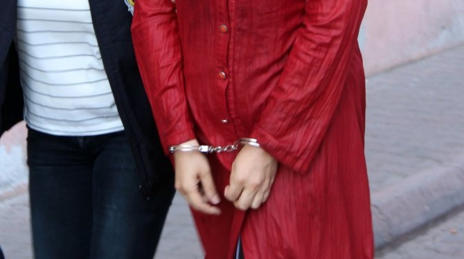 FETÖ’nün ’abla’ yapılanmasına darbe