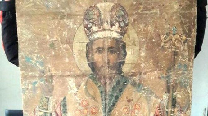 Adana’da paha biçilemeyen tarihi eser ele geçirildi