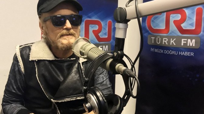 Harun Kolçak’tan hayranlarına müjde