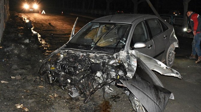 Tüm ilçeyi elektriksiz bıraktı