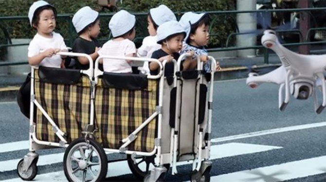 Bebekler robotlara emanet!