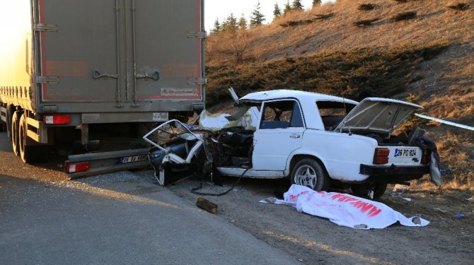 Korkunç kaza: 1 ölü, 2 yaralı