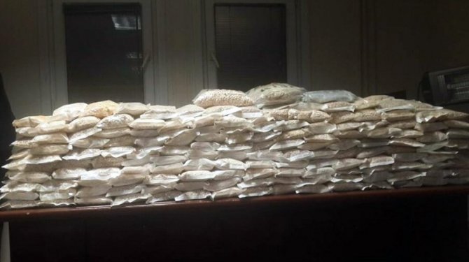 Tırın zulasından çıktı! Tam 1 milyon 200 bin adet !