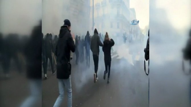 Fransa karıştı: Le Pen karşıtları polisle çatıştı
