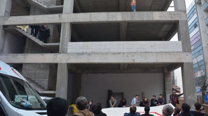 Sevgilisiyle kavga edince intihara kalkıştı