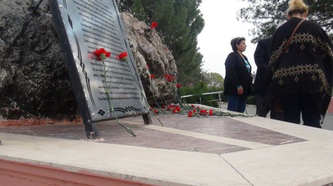 Yaşar Kemal ölüm yıl dönümünde köyünde anıldı