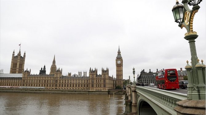 Brexit yasasında hesapları karıştıran değişiklik